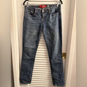 Guess Low Rise (7”) Stretch Vintage 80/90’s Jeans Size 28, 30” Inseam, like new!